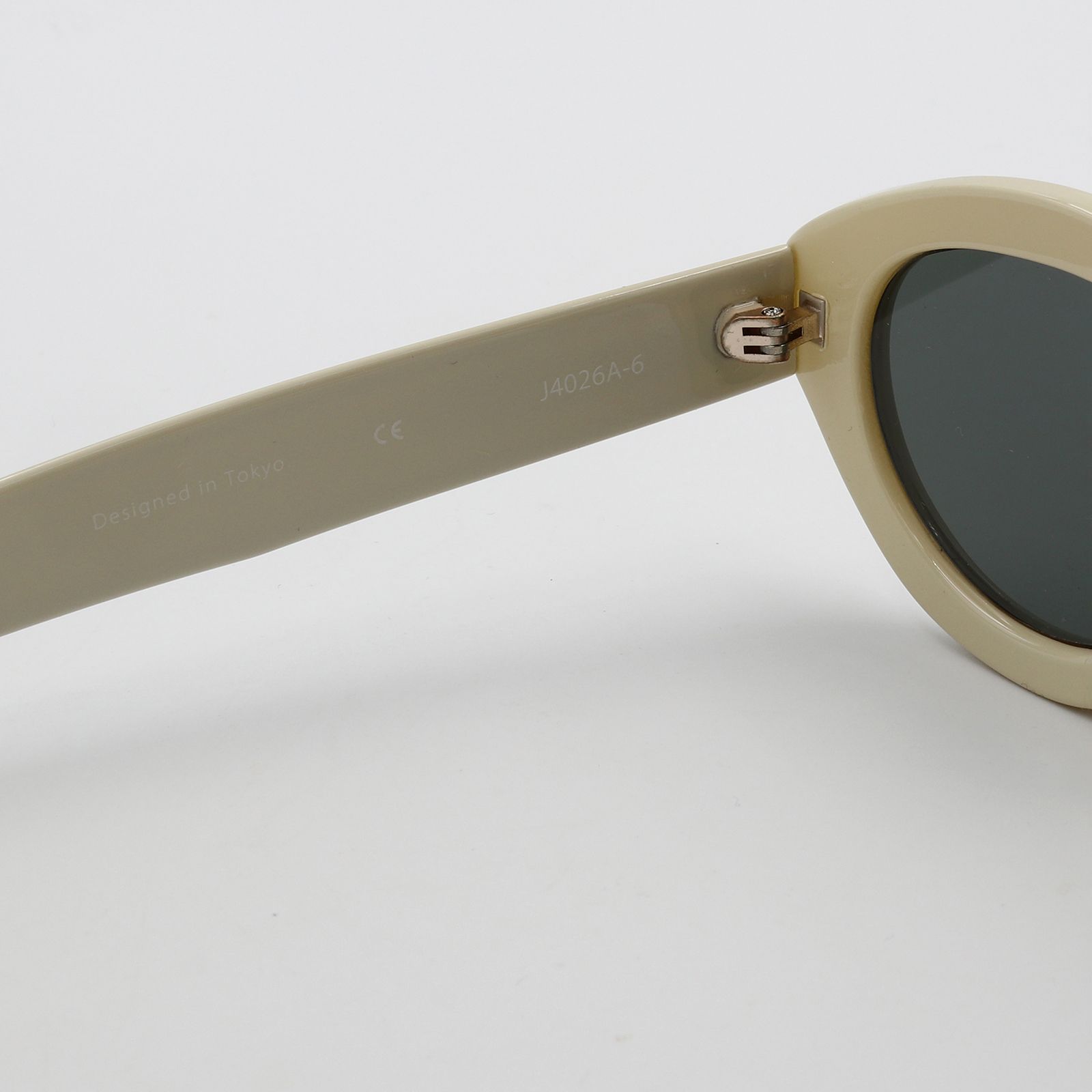 「Vanessa」Sunglasses Ivory × Gray Lens