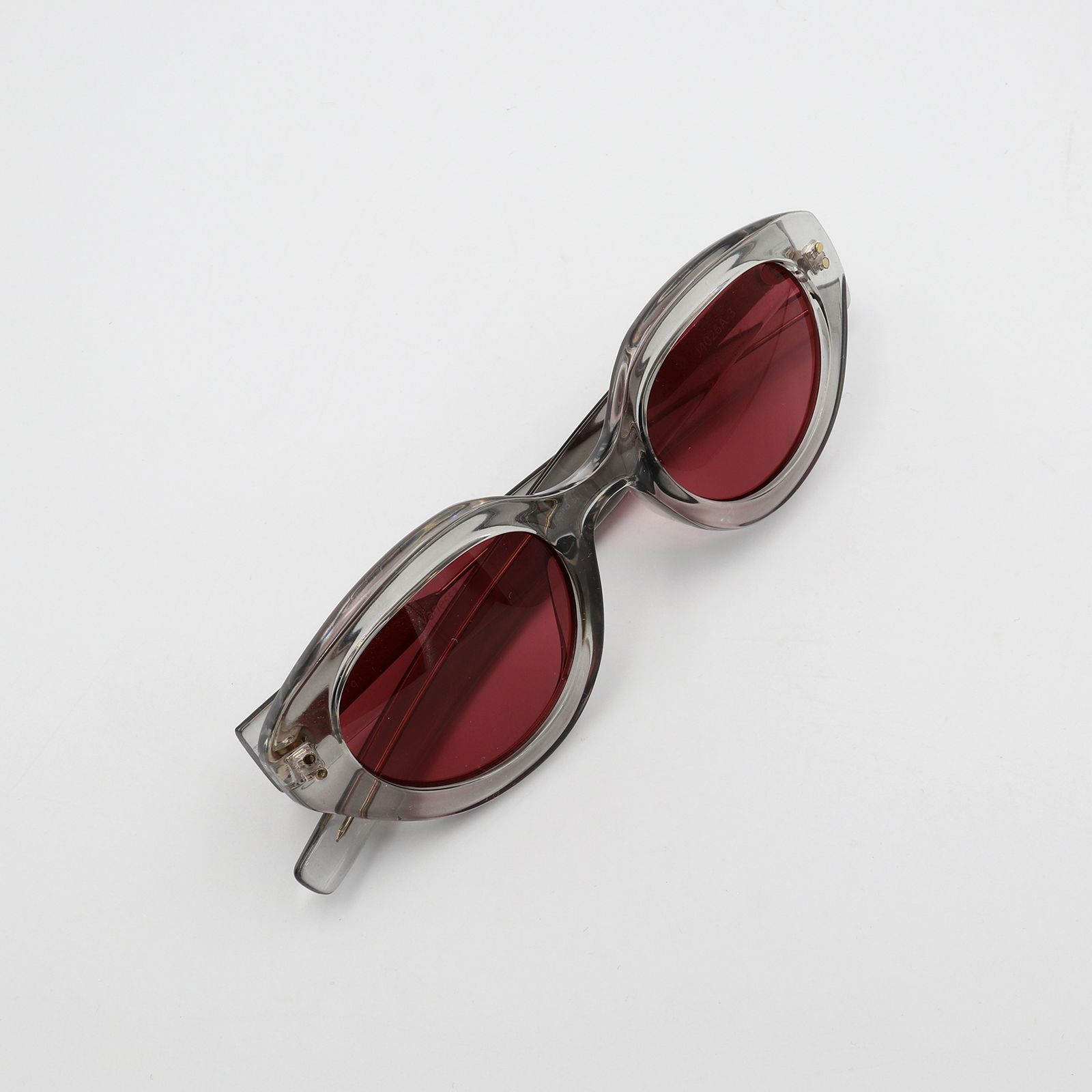 「Vanessa」Sunglasses Gray × Red Lens