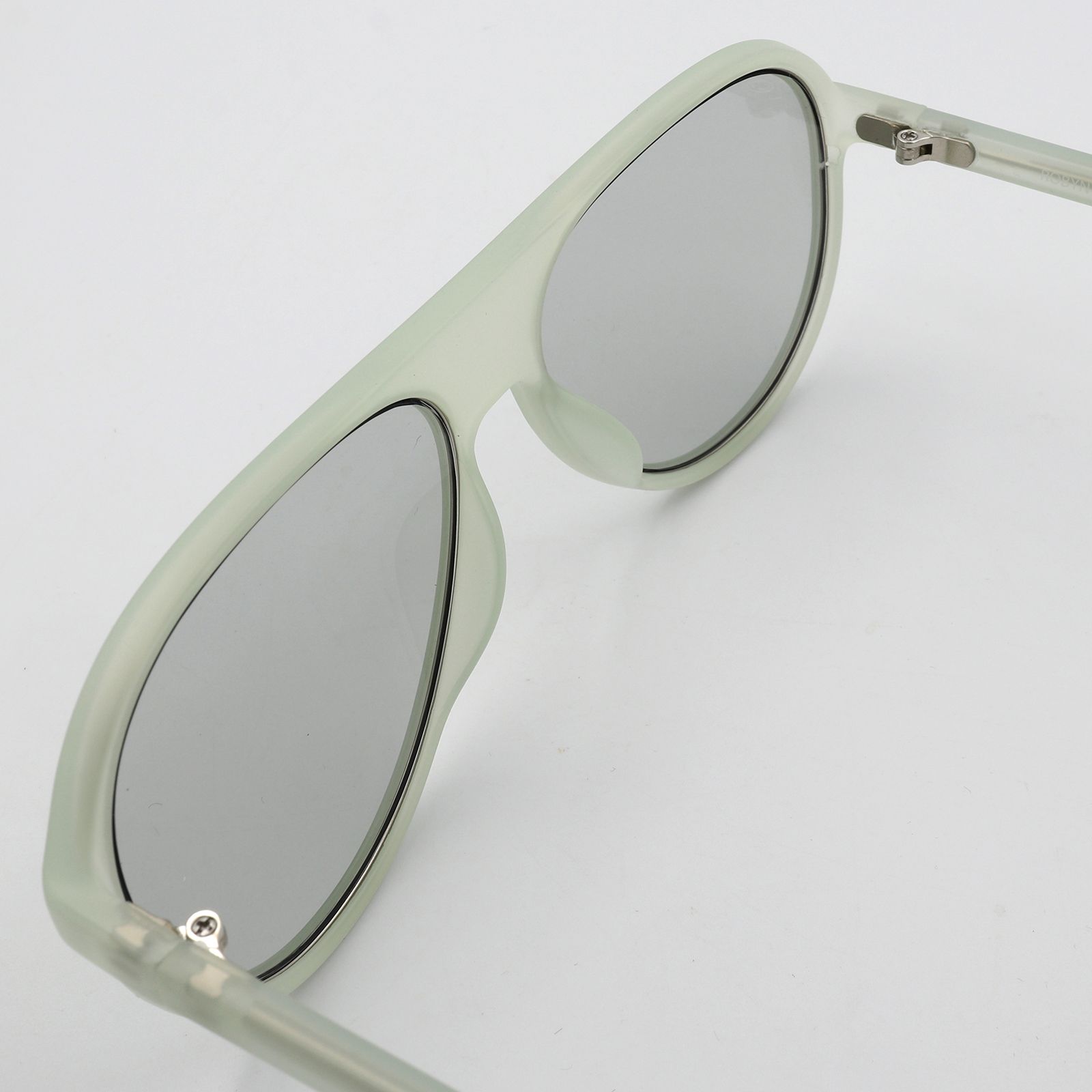 「Robyn」POLYFONIA STUDIO Session "Carole Baijings  Ciqi" Sunglasses Ice Green x Light Gray Lens