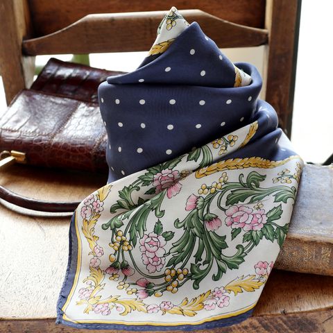 「アラベスク＆ドット」ヴィンテージスカーフ ヨーロッパ