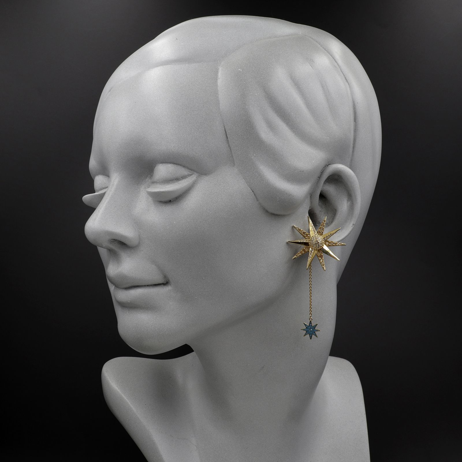 「Lucky goddess」ピアス オーストリア Swarovski