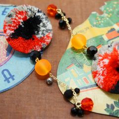 「TRIBO Beads」ピアス