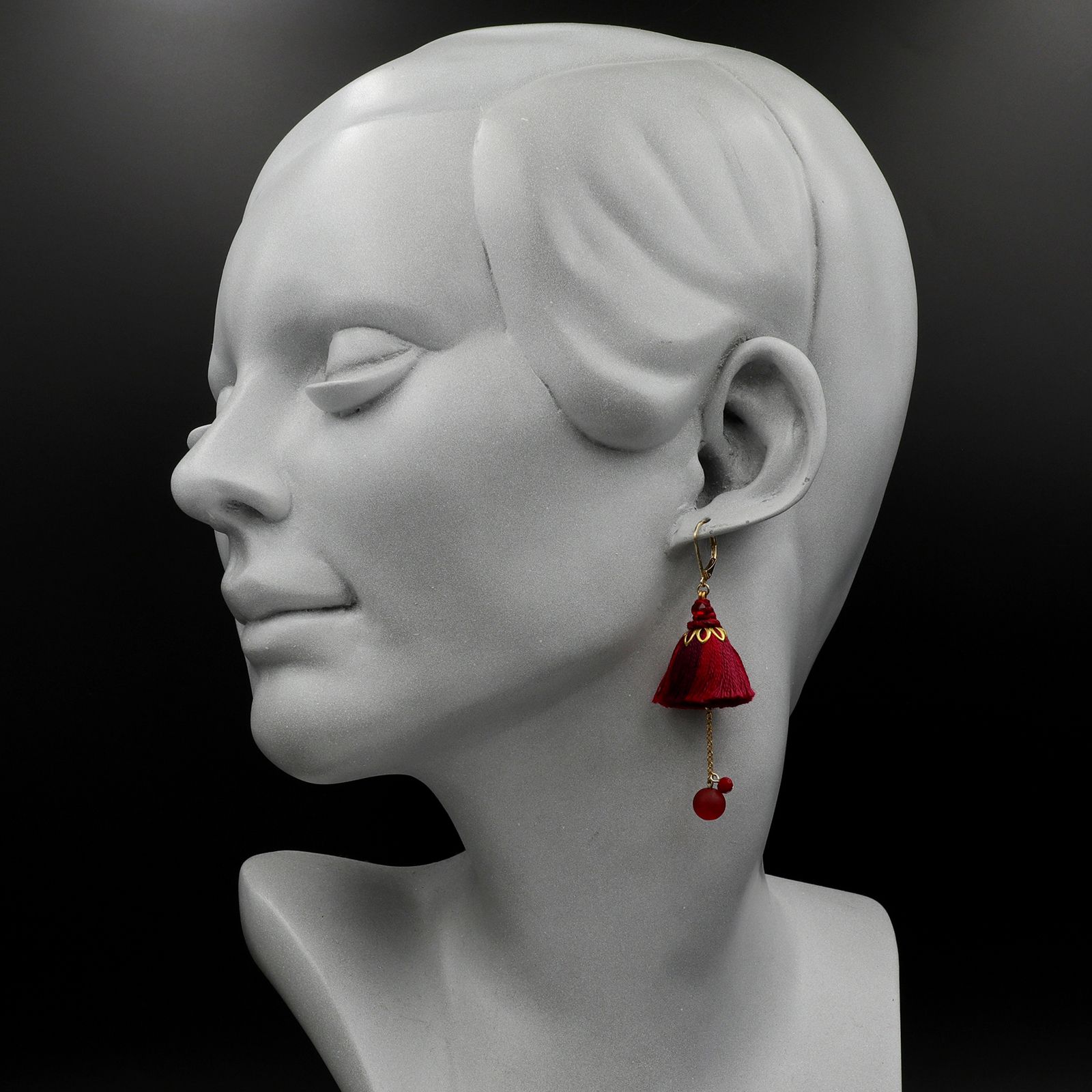 「Le conte de Pamellah シンメトリー」ピアス