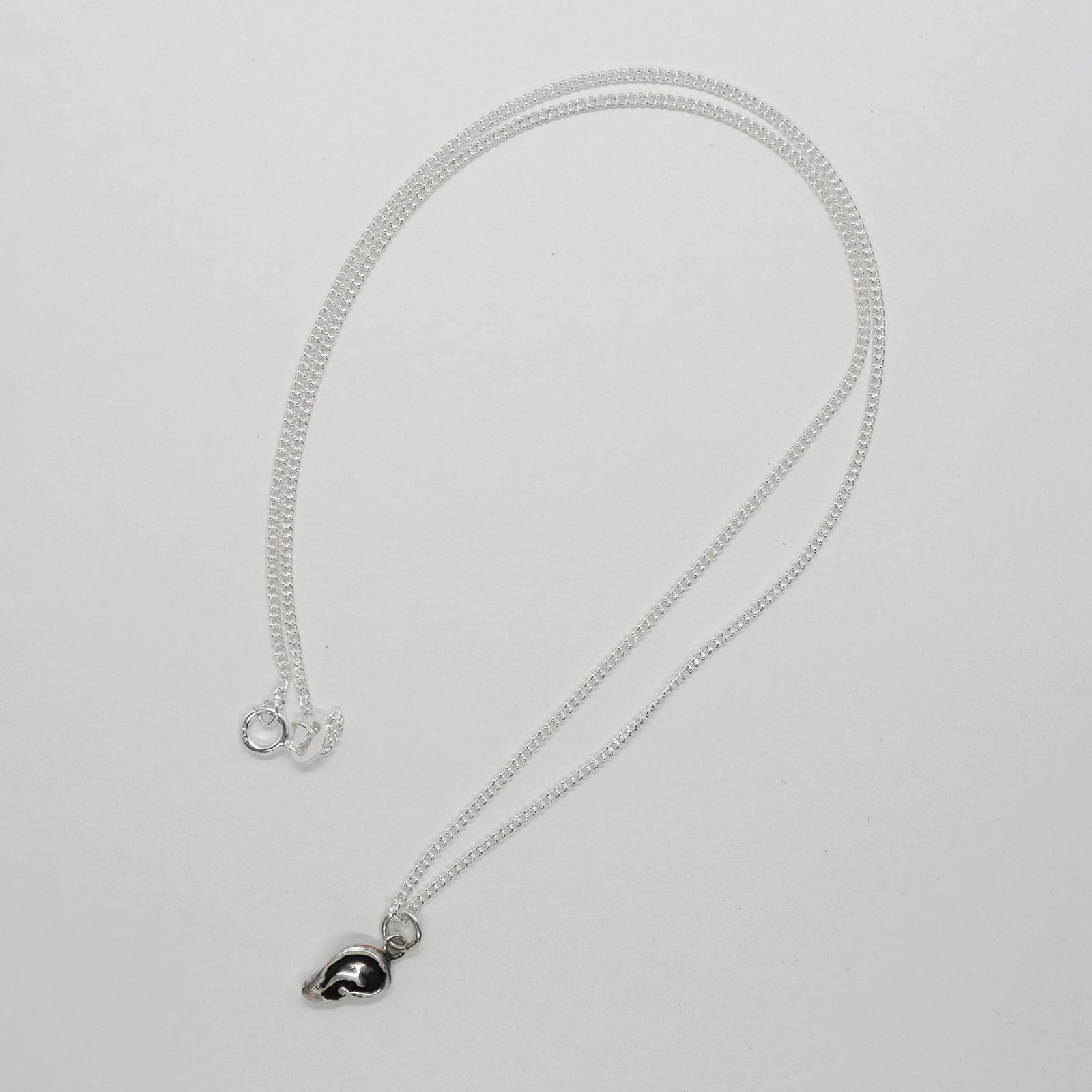 「Ear Necklace」ネックレス