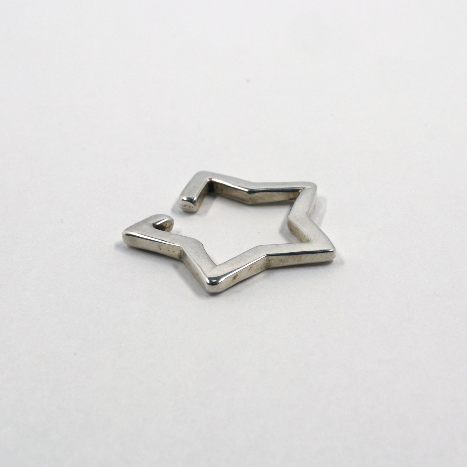 「STAR MINICUFF」イヤーカフ