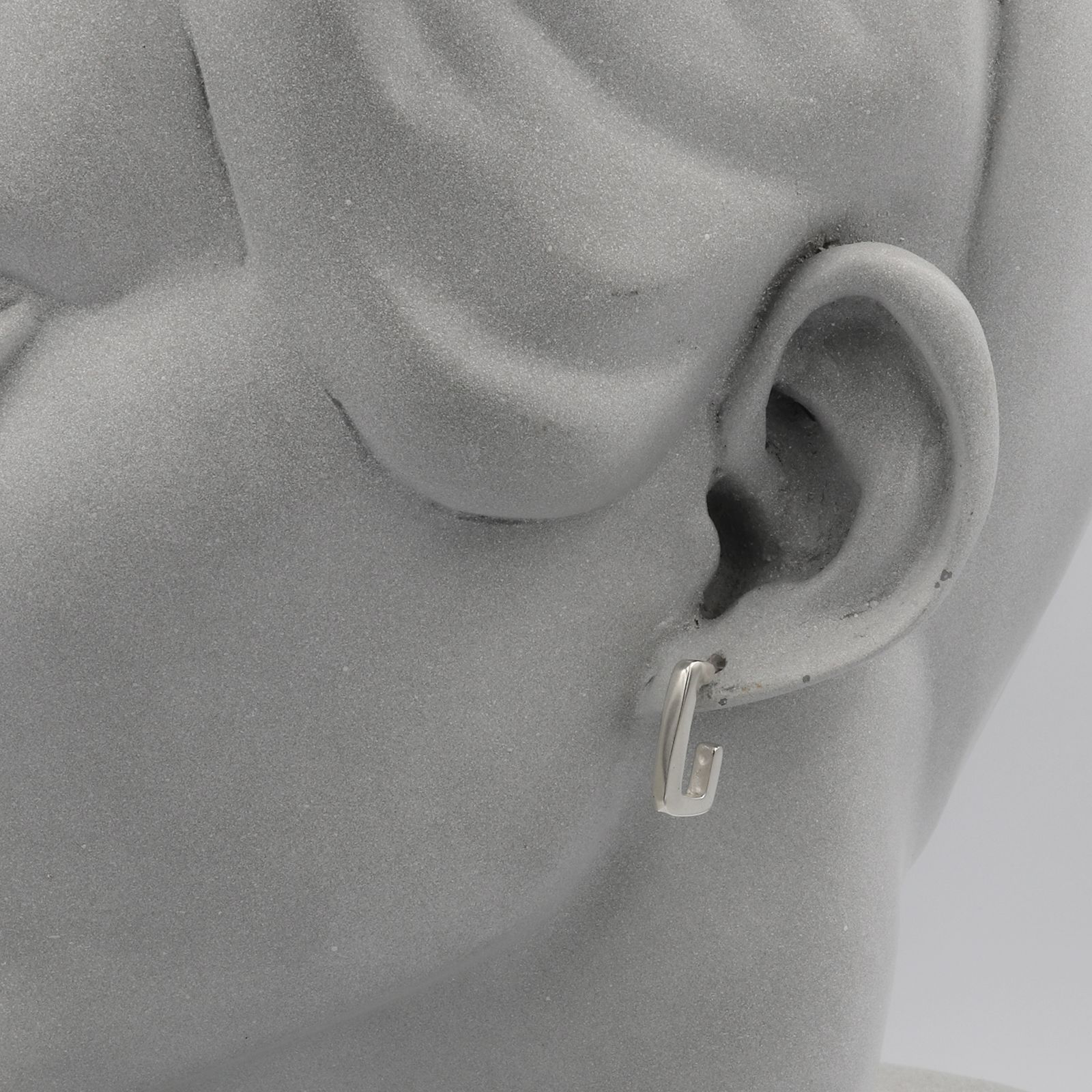 「Small Square Hoop Earring(silver)」ピアス