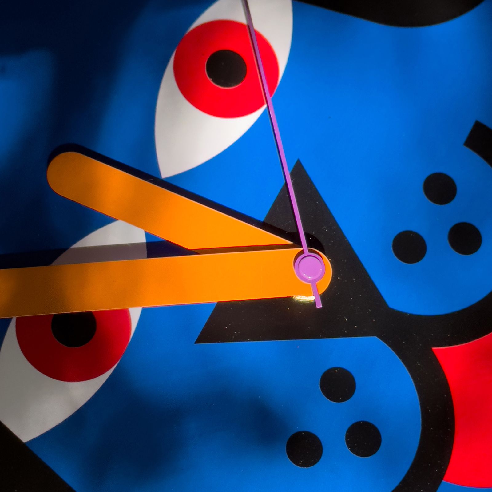 「BRUTTO Wall Clock」DOGGO イタリア