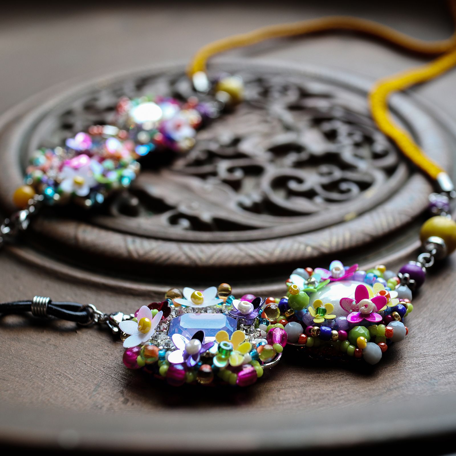 「tresor BIJOUX FLEUR」グラスチェーン/ネックレス