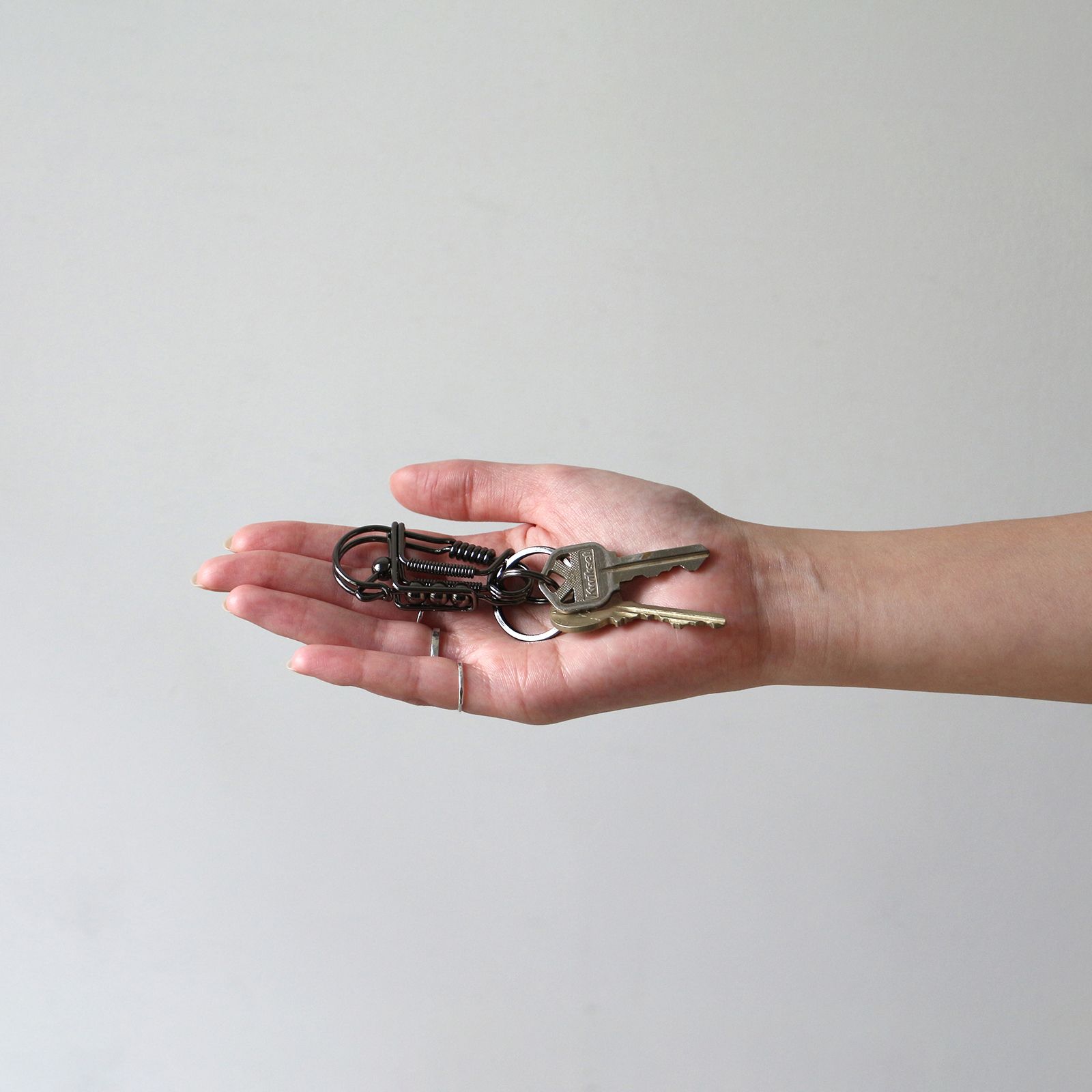 Metal Wire Carabiner ブラック