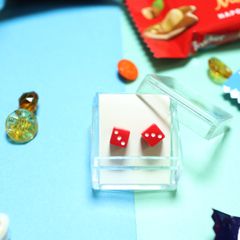 「80s BOXダイス」 レッド ピアス イギリス
