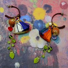 「Fleurs au vase 花瓶の花」ピアス
