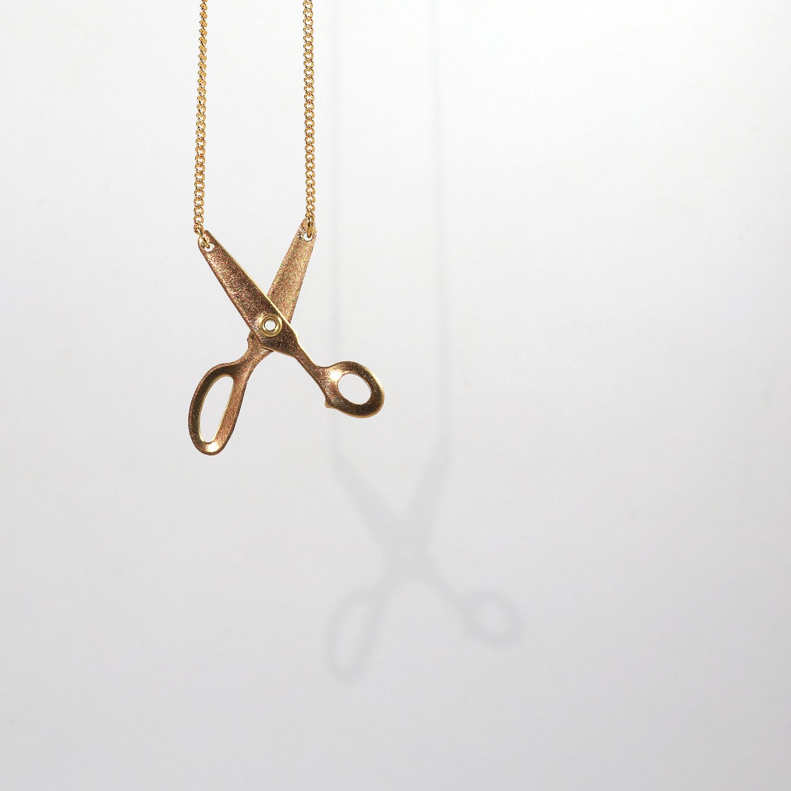 「cut necklace」ネックレス