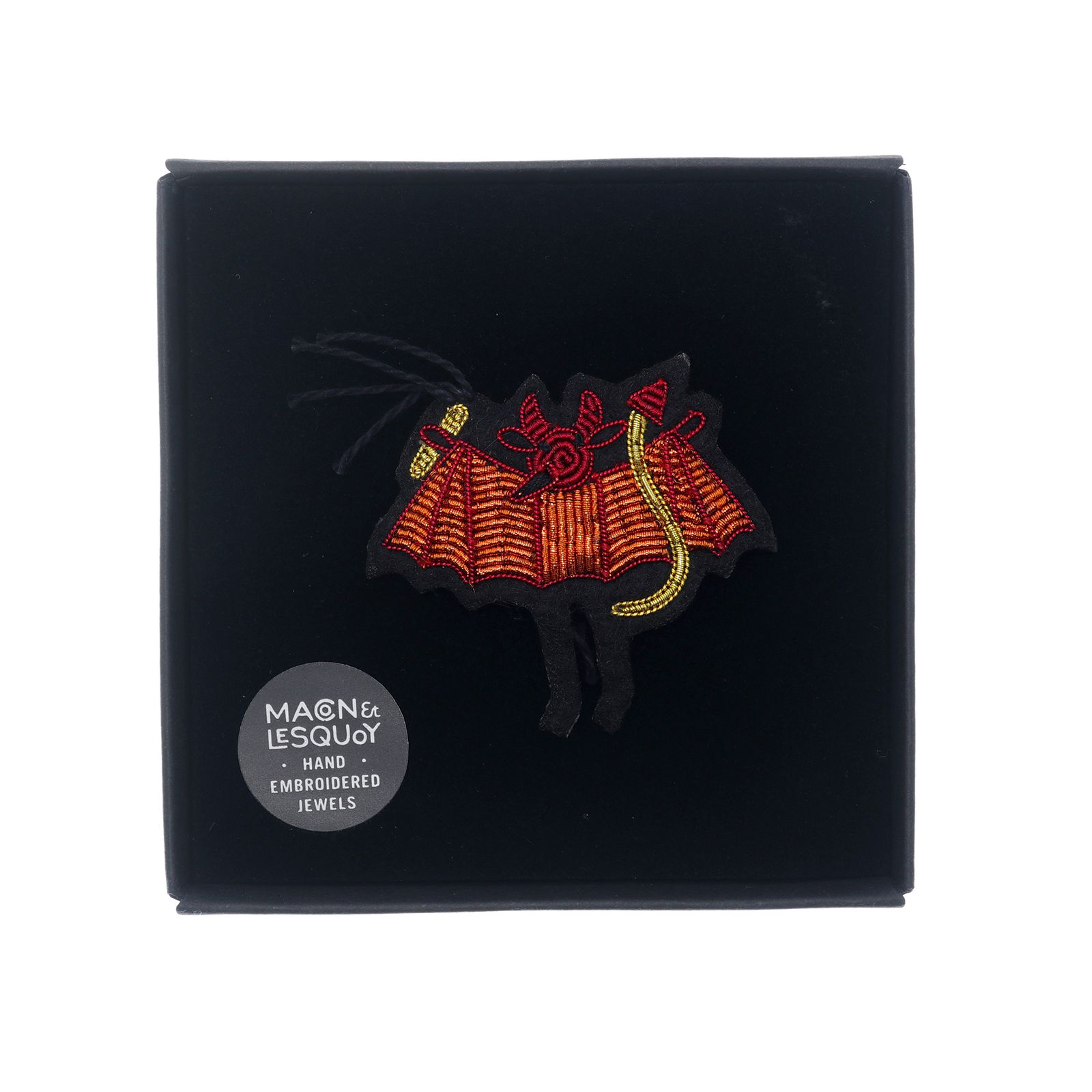 「Imp」ブローチ