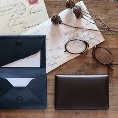 「Patan Buttero」カードケース（名刺入れ） black
