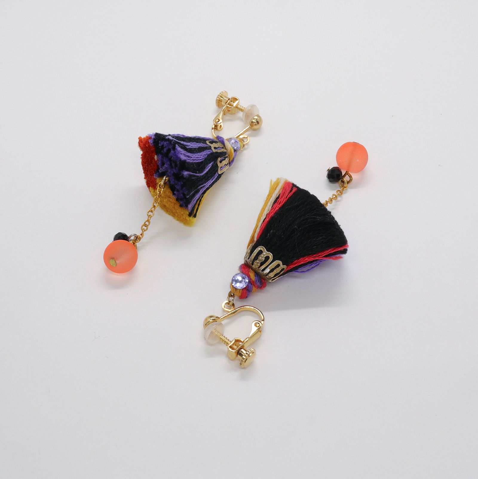 「Le conte de Pamellah シンメトリー」イヤリング