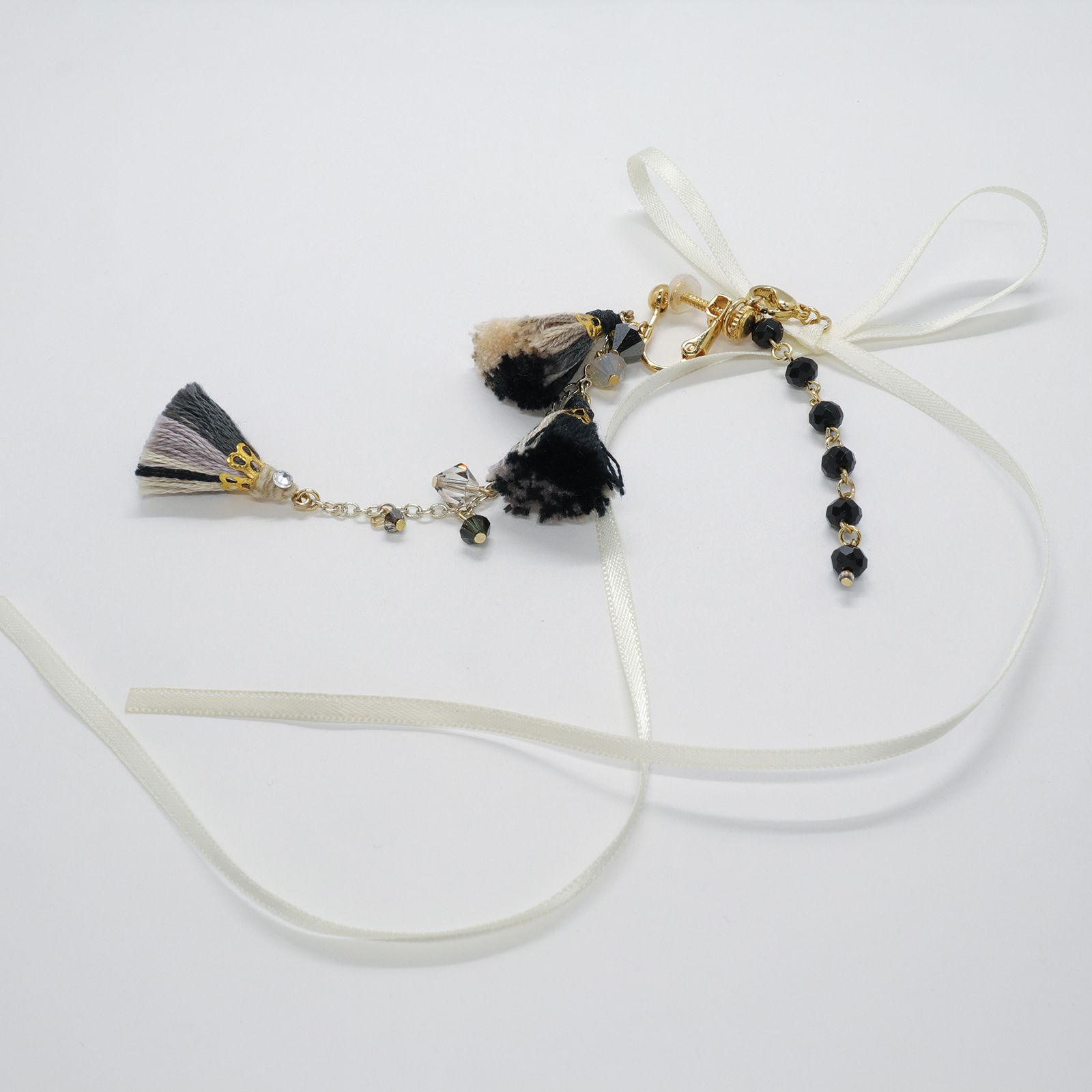 「Le conte de Pamellah ミニドレス」イヤリング