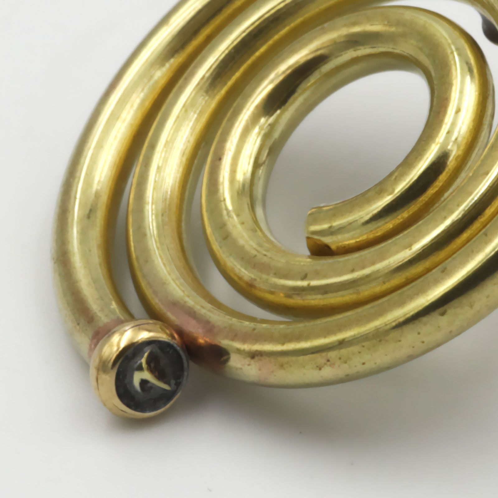「swirl pierce」ピアス（片耳）