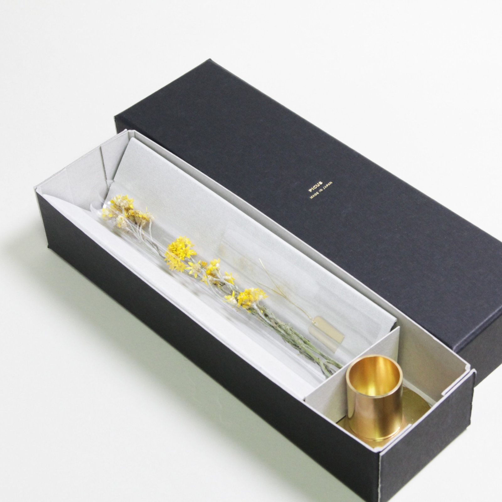 「HERBARIUM BRASS GLASS DOME & VASE SOLID」ラベンダー
