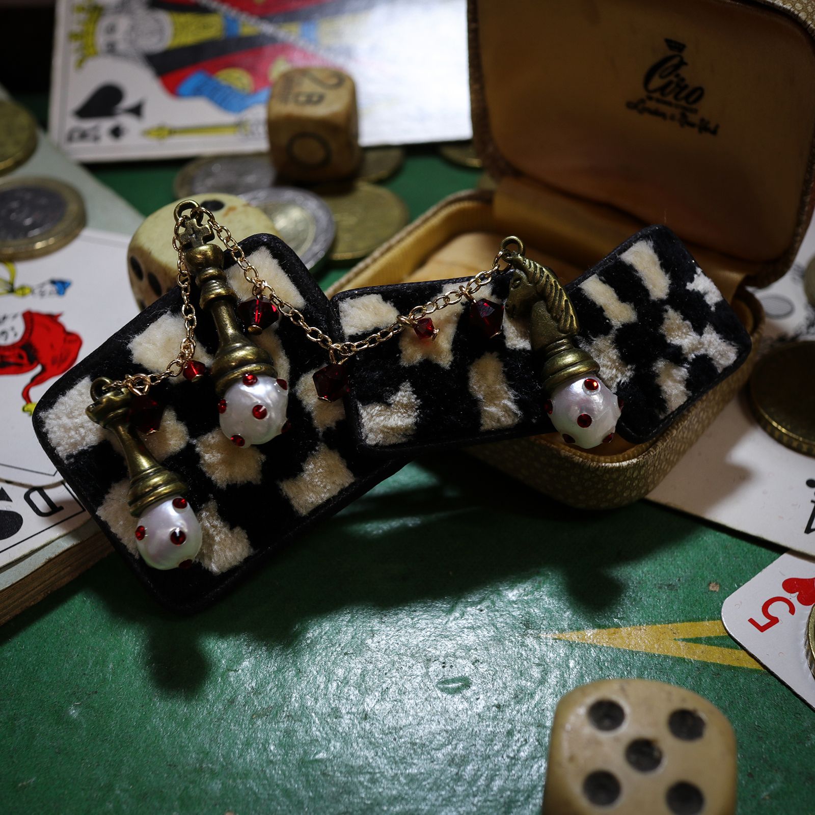 「chess」バレッタ【CASINO de sachikosim】