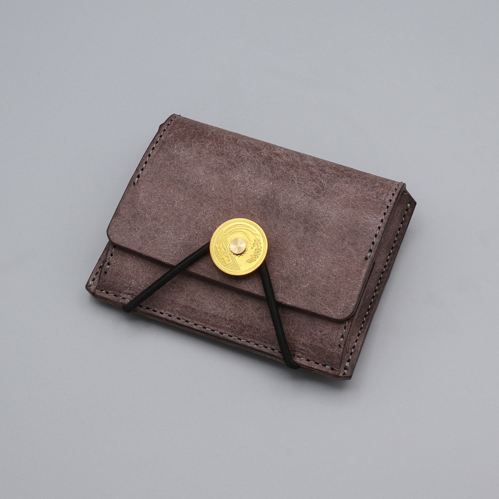 FUJIKINKO - 「5YEN COIN CASE/MONEY CLIP」ミニ財布 ブラウン | corne/コルネ