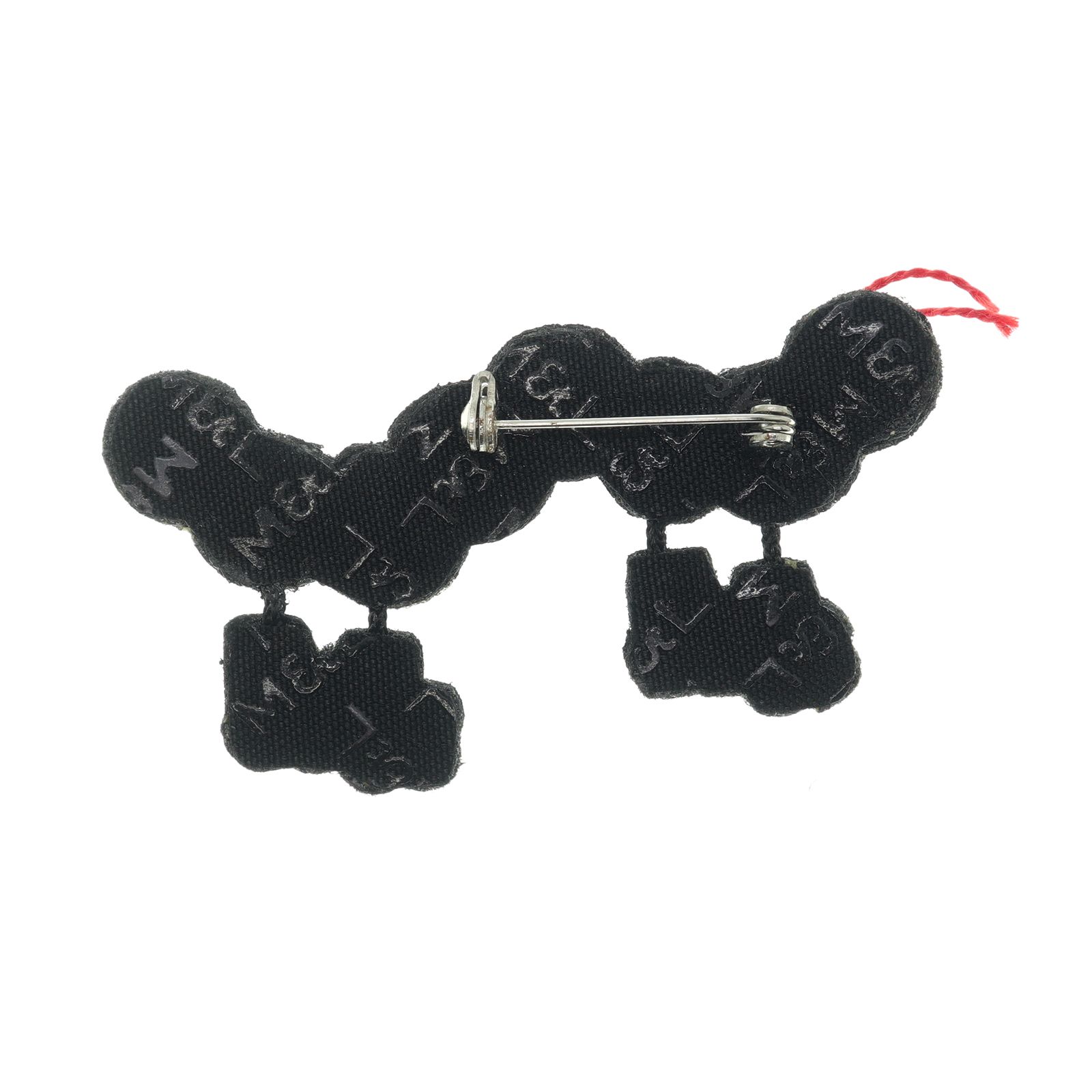 「Caterpillar on Wheels」ブローチ