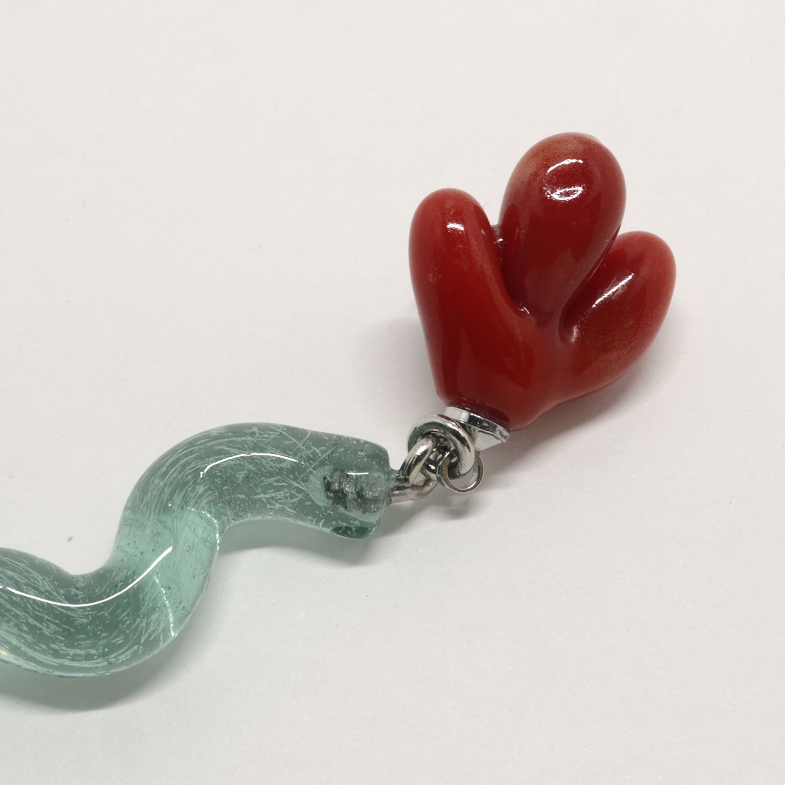 「Matisse Pierce Long」ピアス（片耳） レッド×ブルー