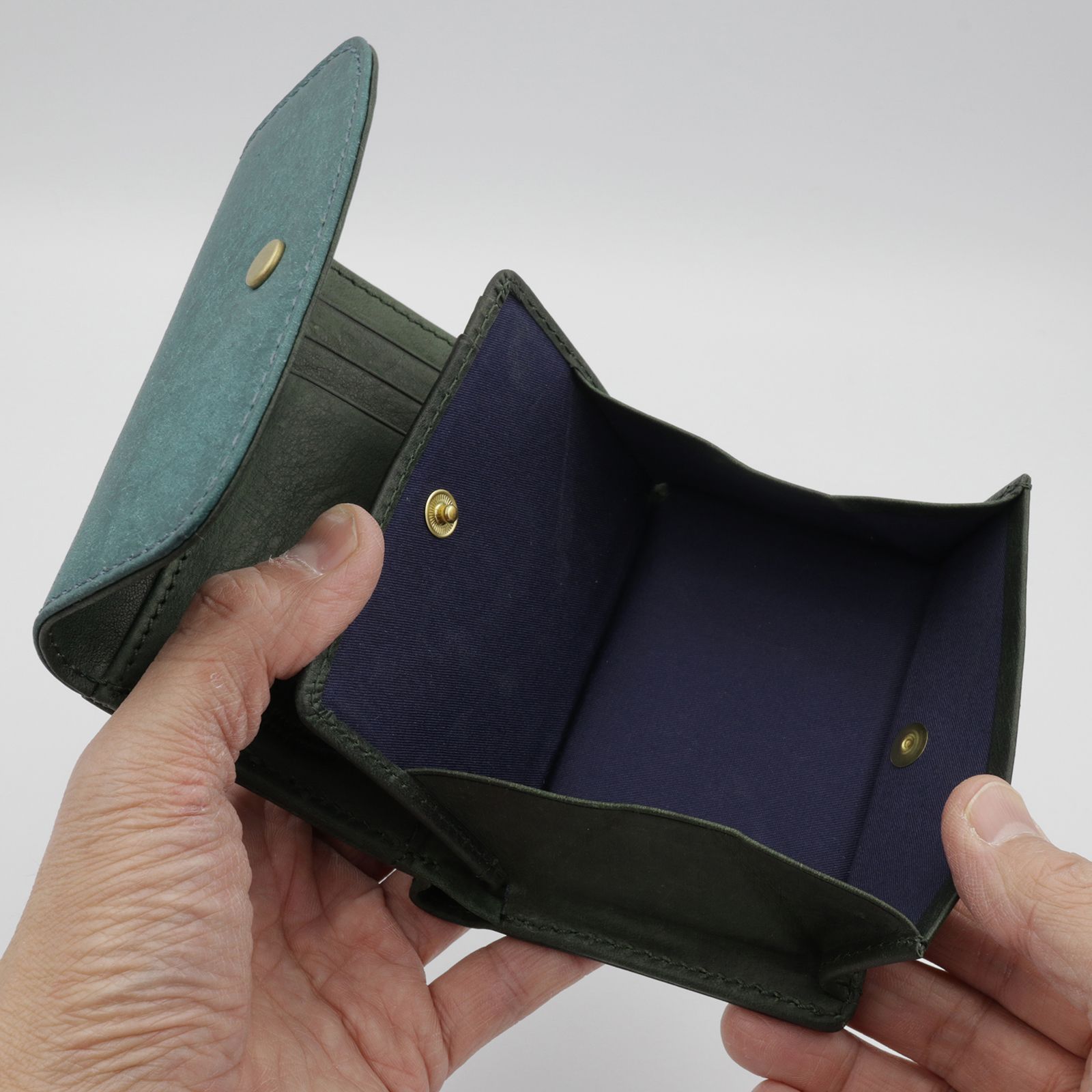 「PUFU」ミドル財布 グリーン