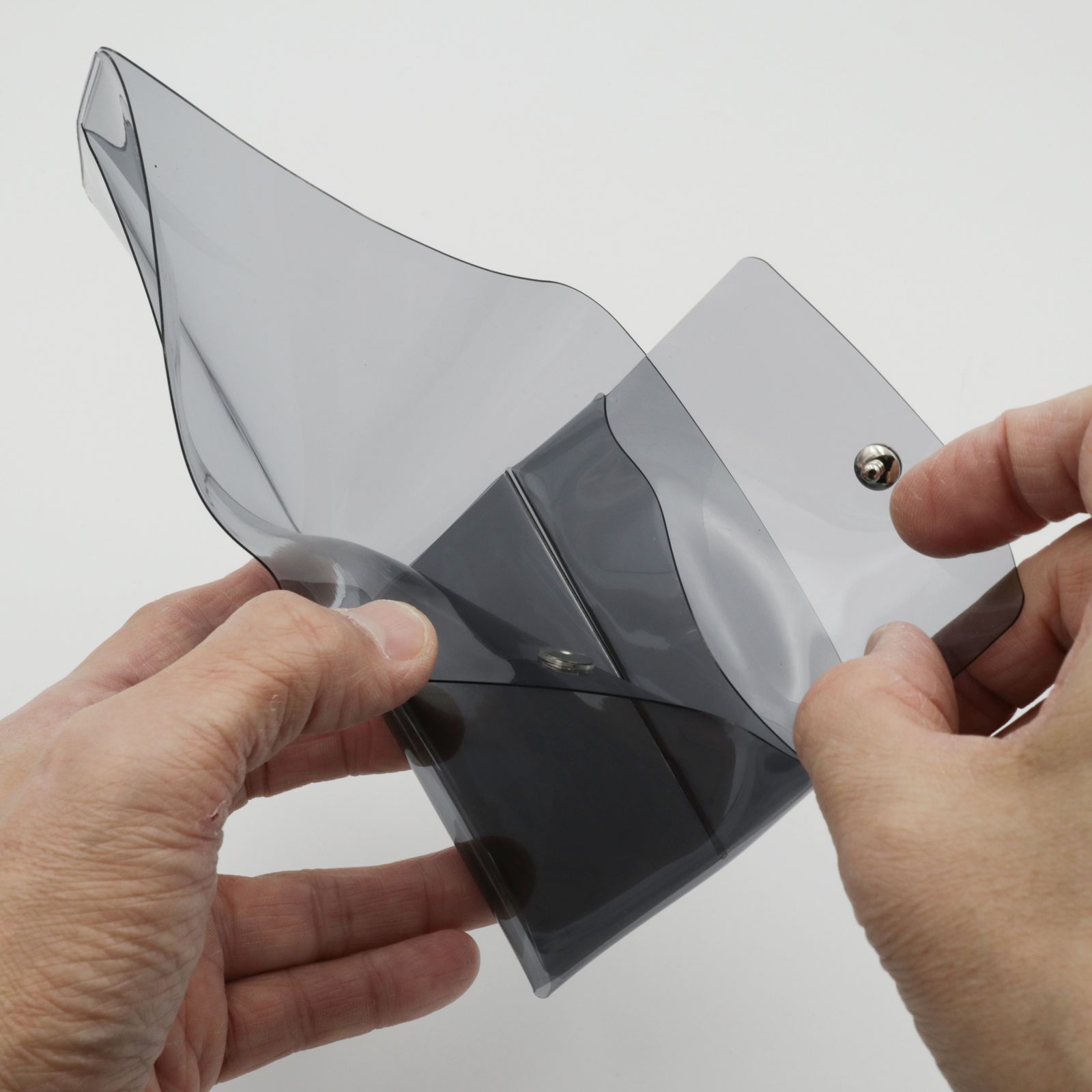 コンビニエンスウォレット（フラット）クリア