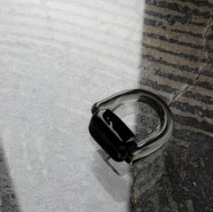 「Glass Square Ring」リング クリアブラック