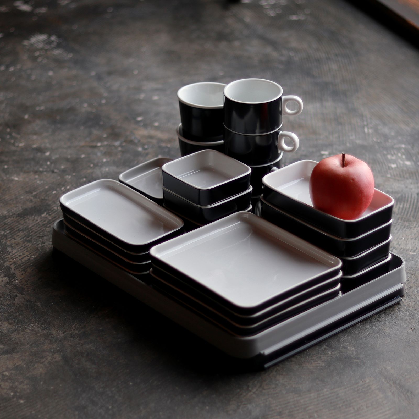 「Fullsize Tray」 グレー ドイツ