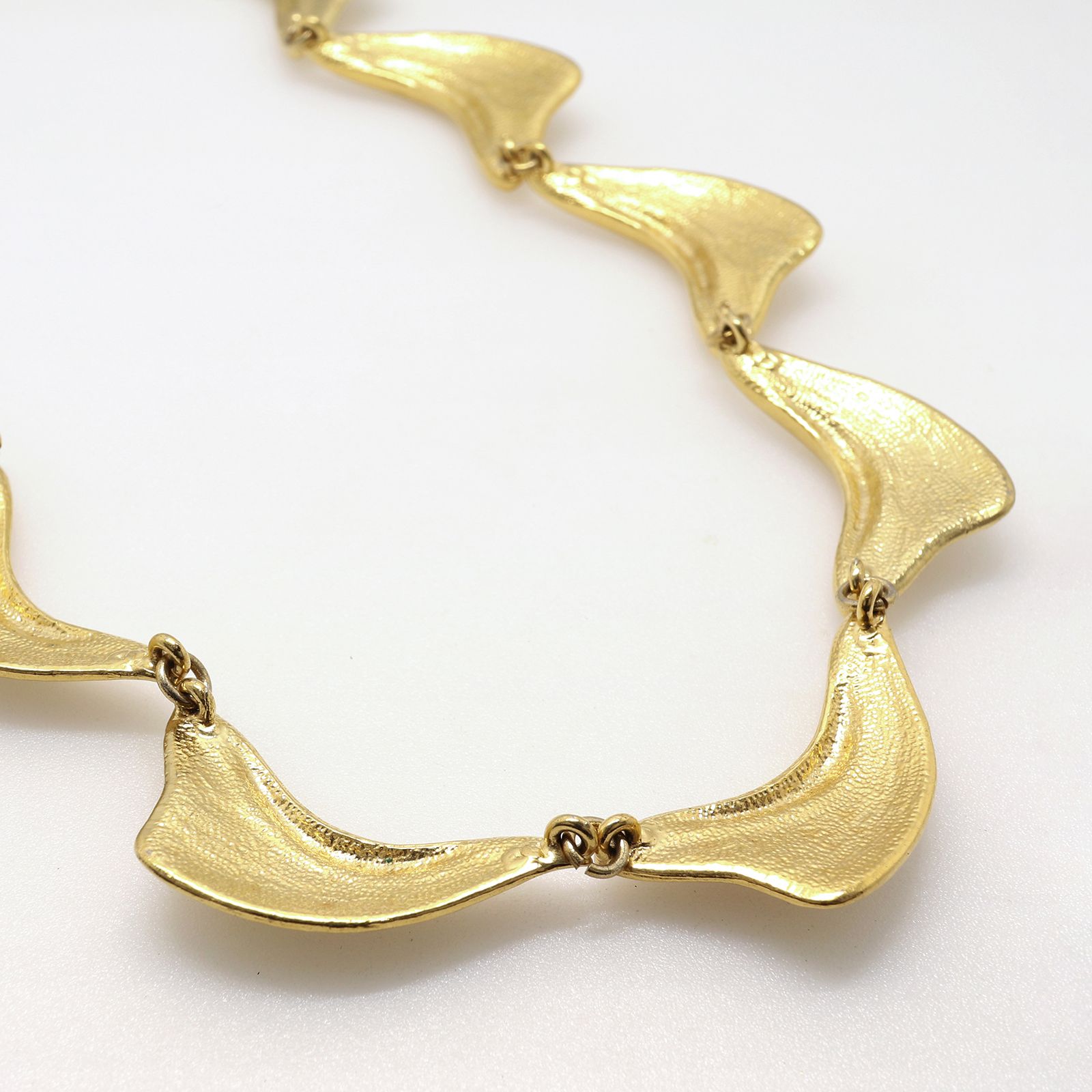 「ゴールドメタルペタル」ネックレス フランス jean-louis scherre