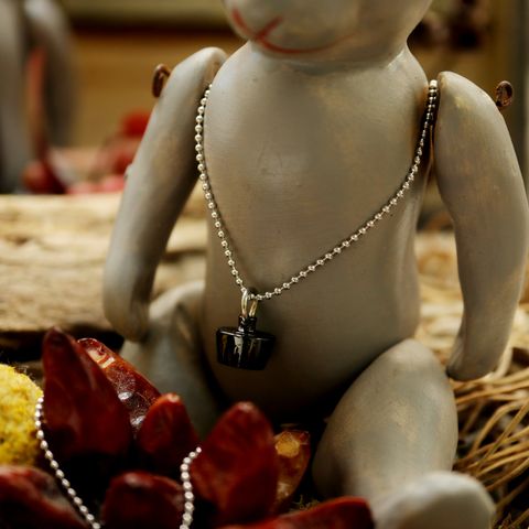 「Bath plug」ネックレス