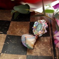 「Le conte de Pamellah Bijoux」ブローチ