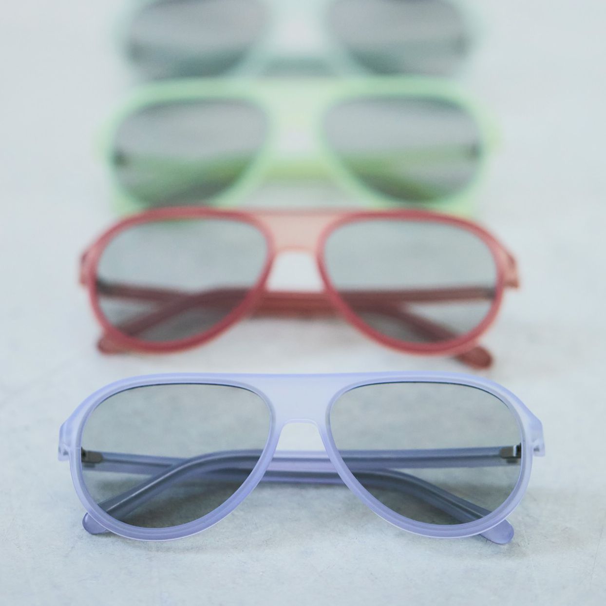 「Robyn」POLYFONIA STUDIO Session "Carole Baijings  Ciqi" Sunglasses Lime Haze x Light Gray Lens