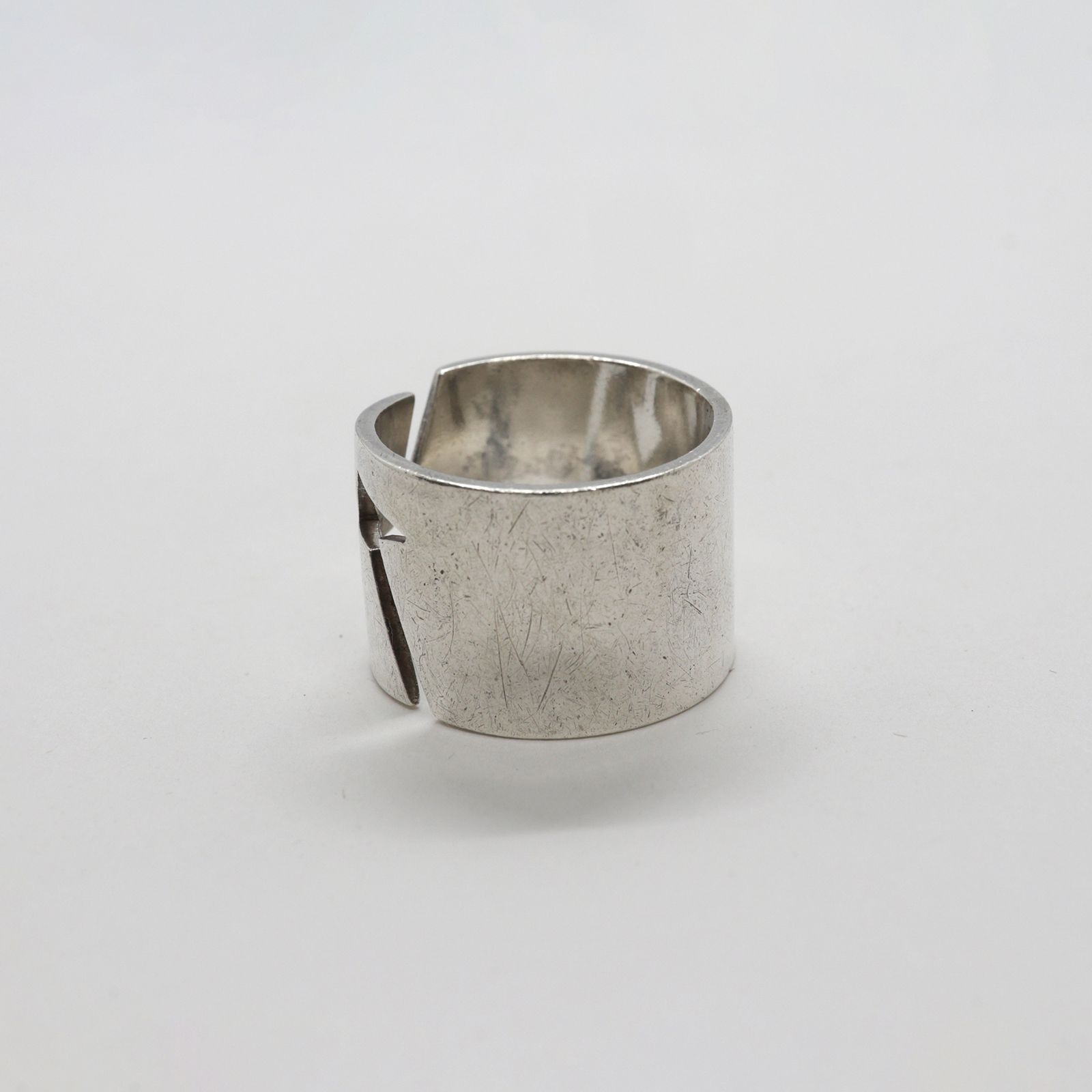 「ジオカットワイド」リング ヨーロッパ silver925