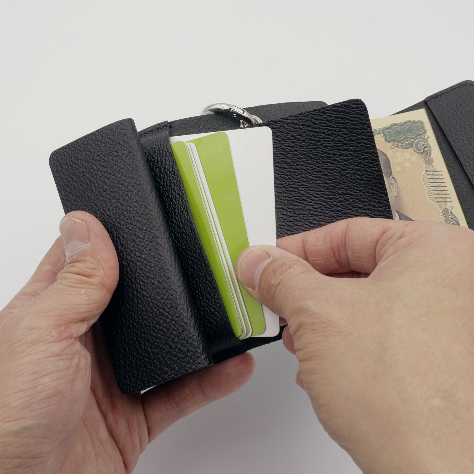 「単純化」三つ折り財布 ブラック