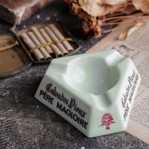Calvados Vieur PERE MAGLOIRE 灰皿 カルヴァドス 1960s フランス