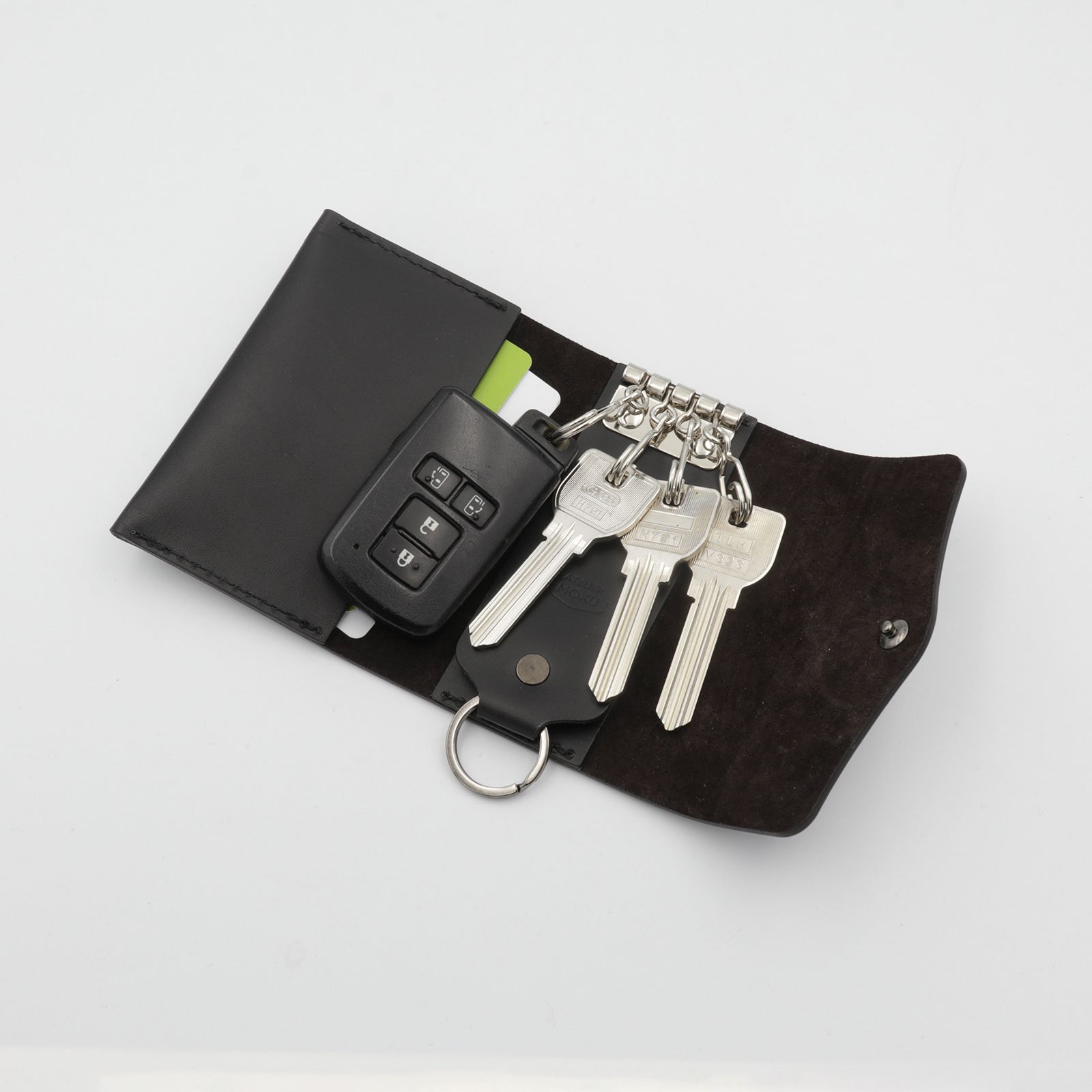 「Rich Koron Buttero」キーケース black