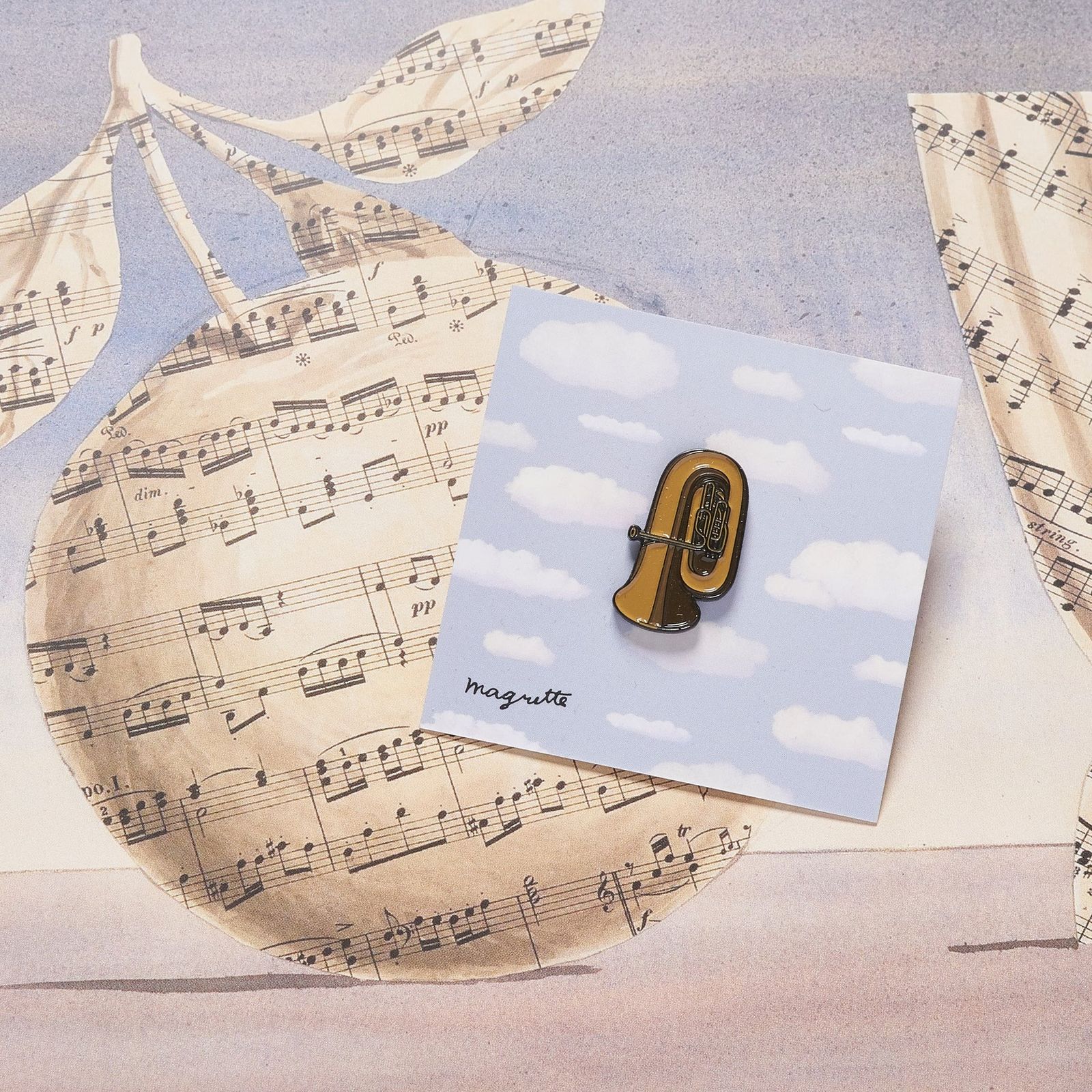 「Tuba」ピンズ ルネ・マグリット