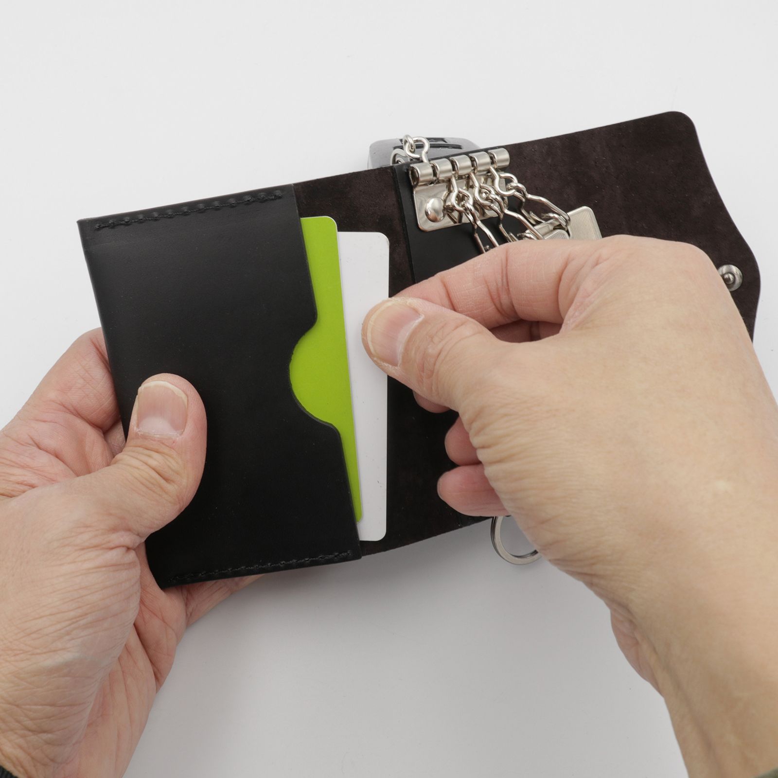 「Rich Koron Buttero」キーケース black