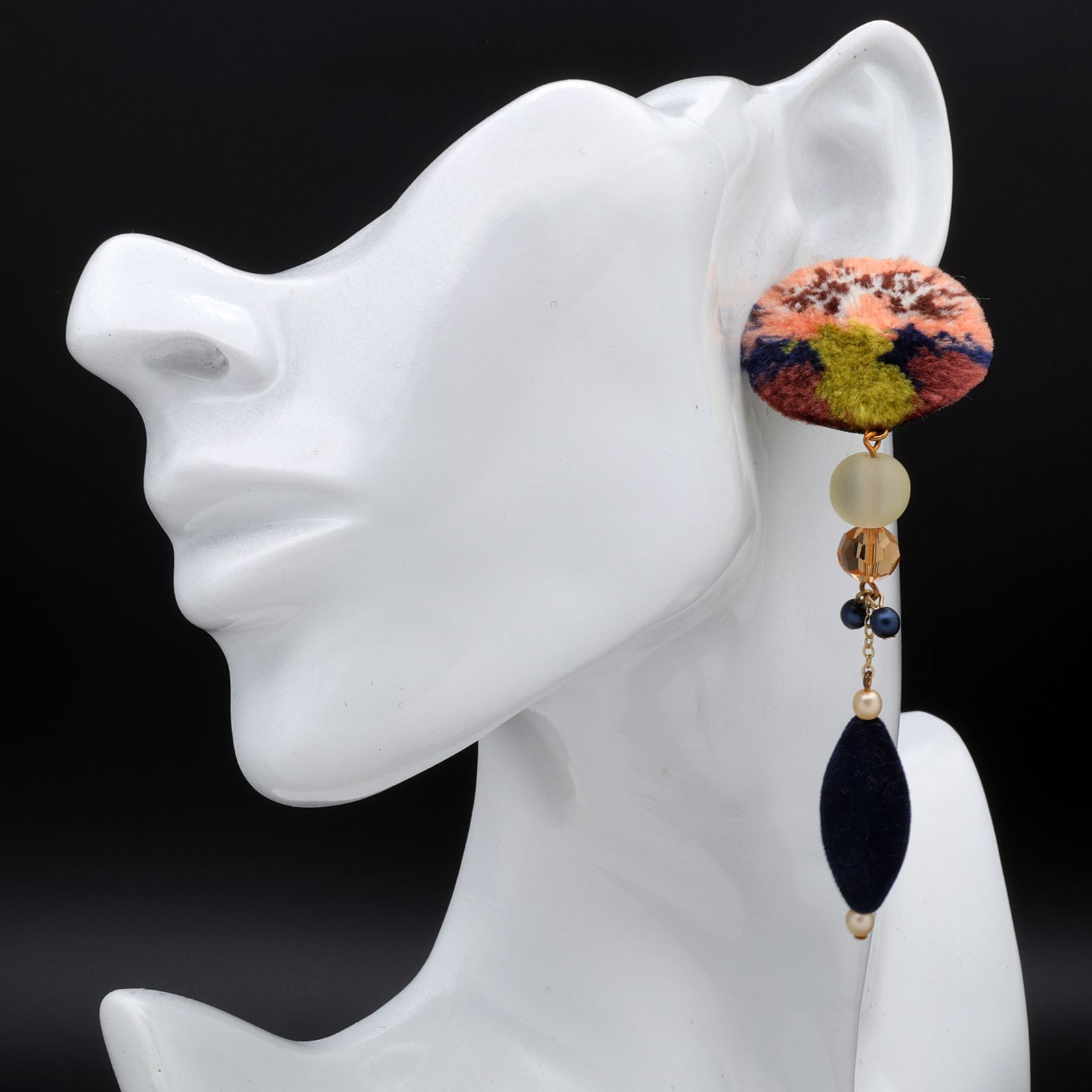 「TRIBO Beads」イヤリング