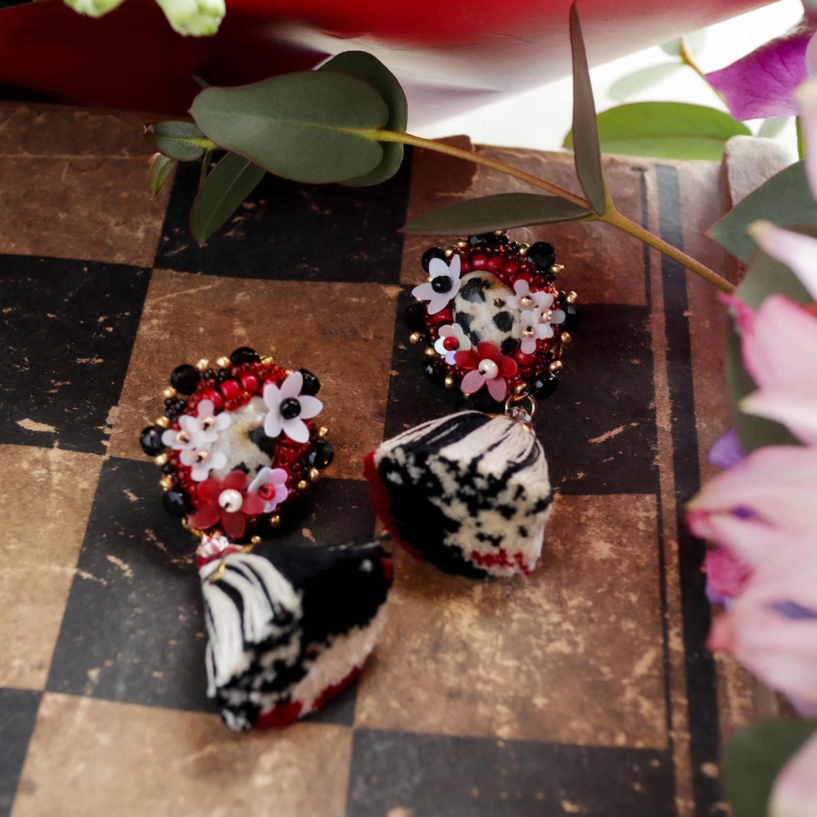 「Le conte de Pamellah Bijoux」ピアス