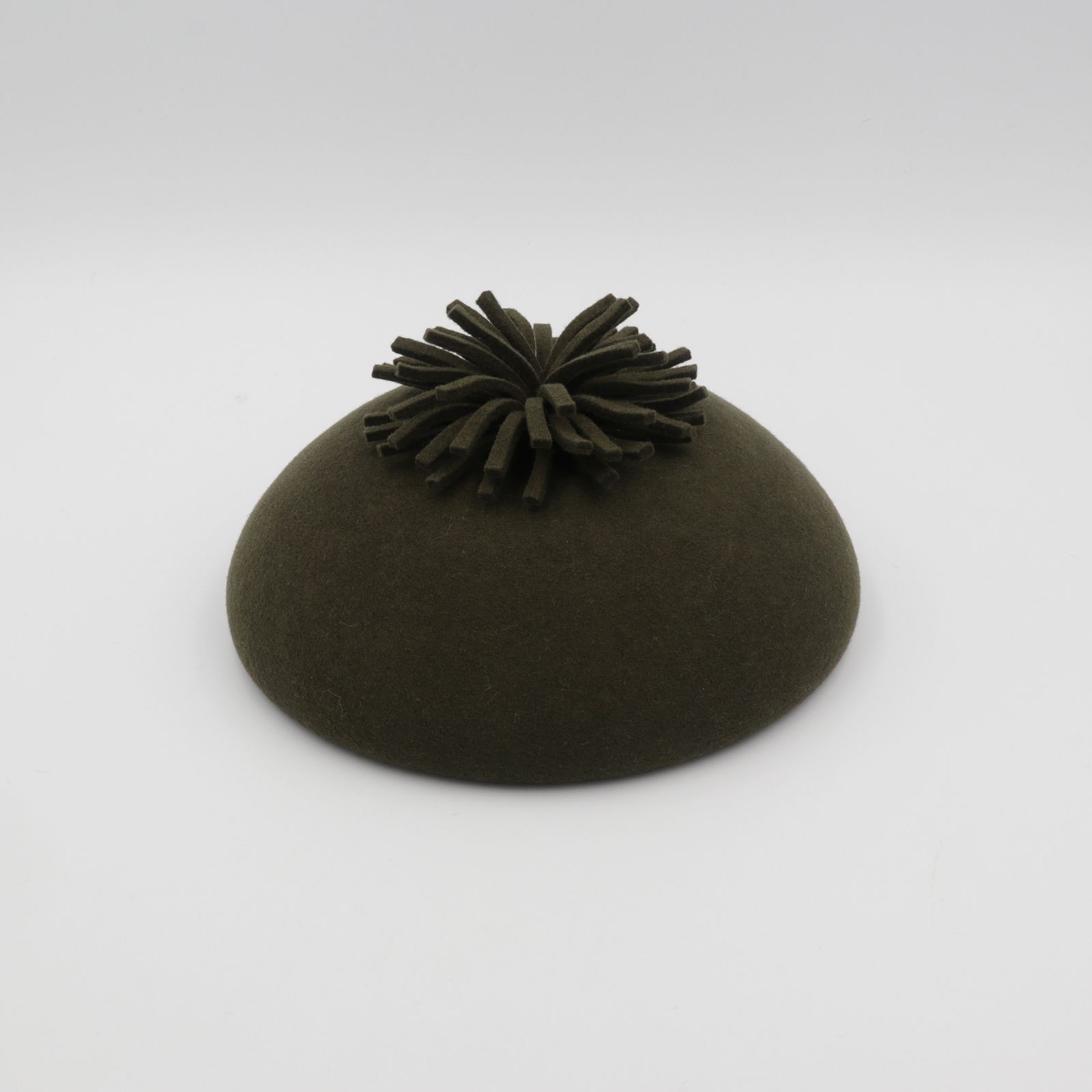 【送料無料対象外】ポンポンプチベレー カーキ