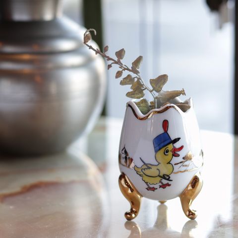 イースターエッグポット フランス