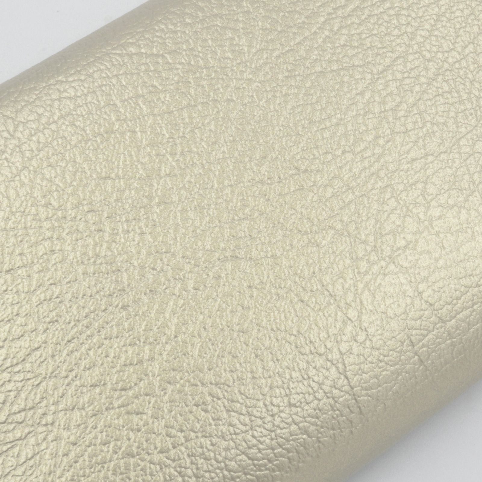 「小さく薄い長財布UNO ver.2 Plus Metallic Shrink」champagne gold