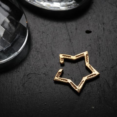 「STAR MINICUFF GOLD」イヤーカフ