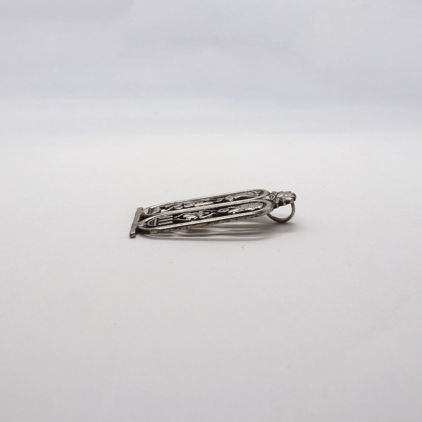 「エジプトレリーフ」ペンダントトップ・チャーム silver925 ヨーロッパ