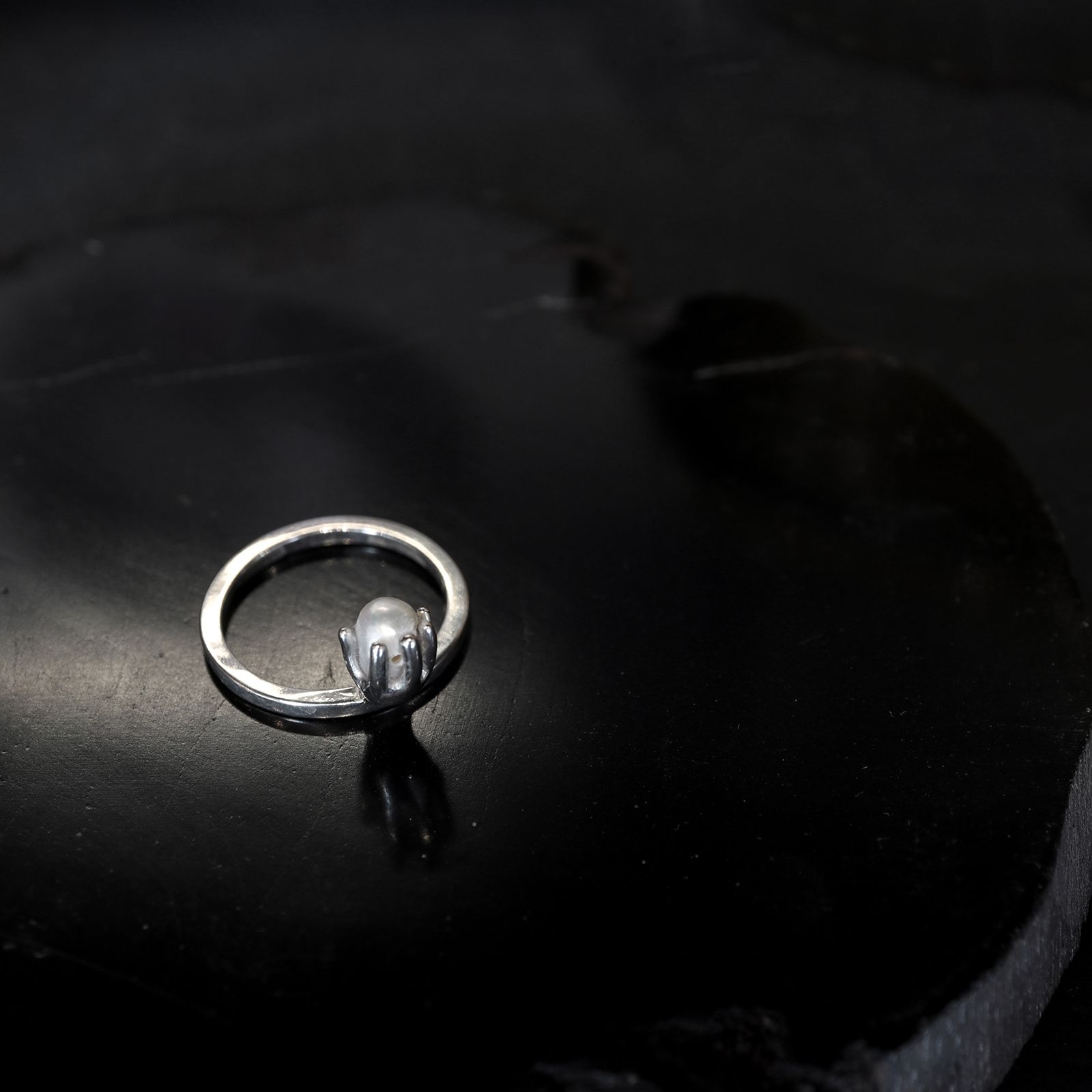 「catch ball ring」リング silver925【Silver Jewel】