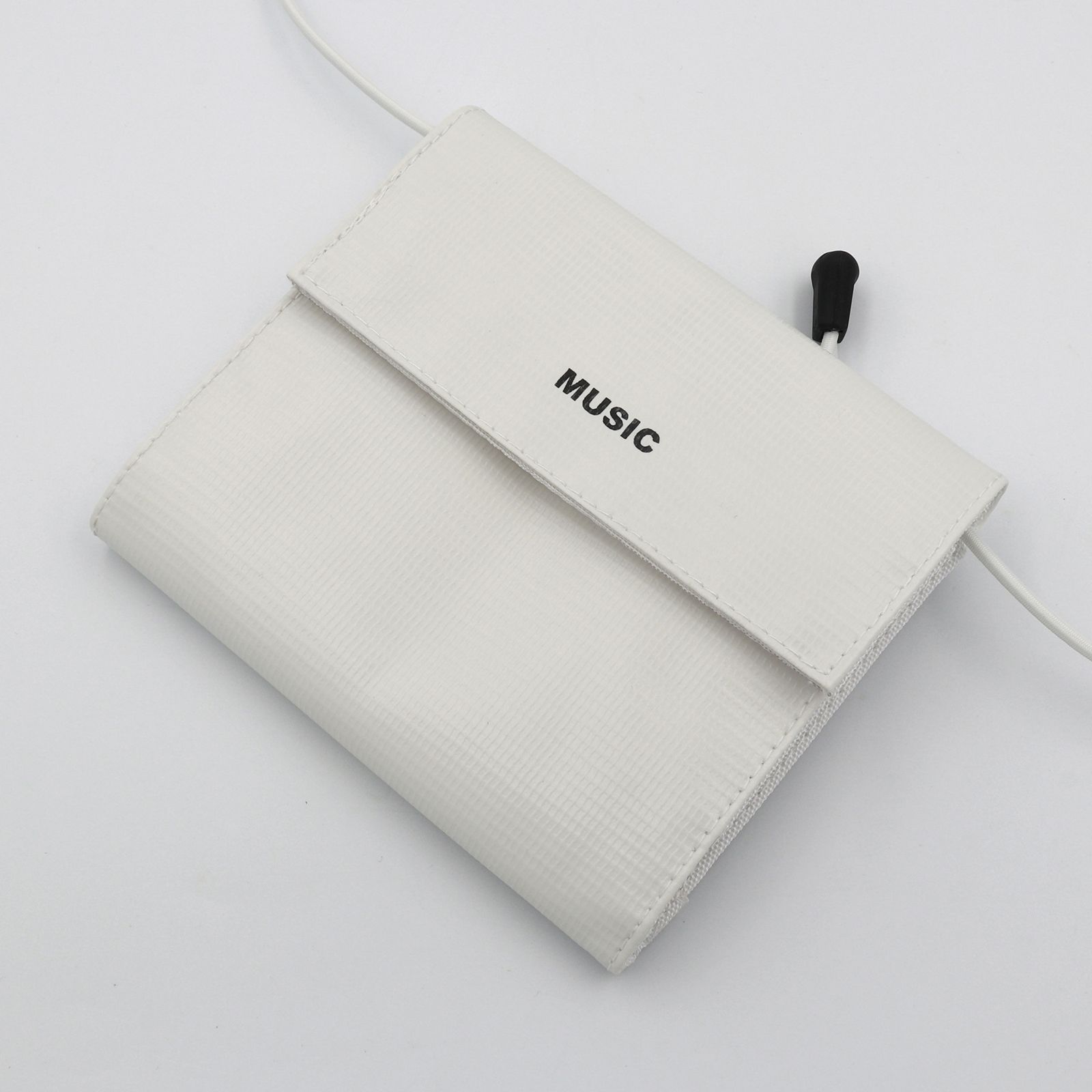 「MUSI Wallet」ショルダーウォレットL ホワイト