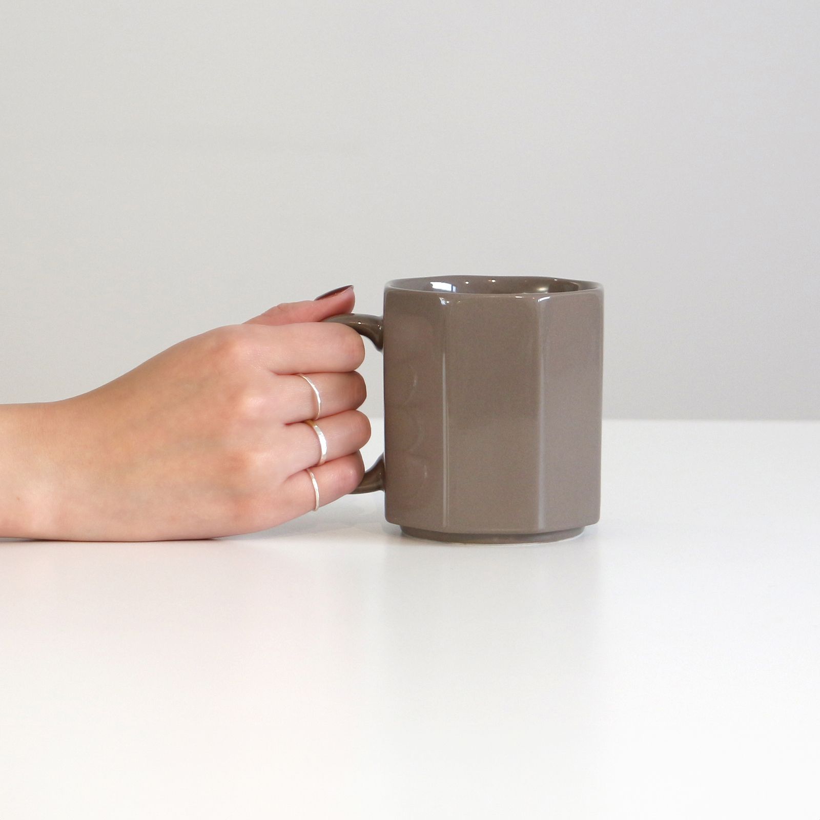 PORCELAIN MEASURING MUG "Gray"